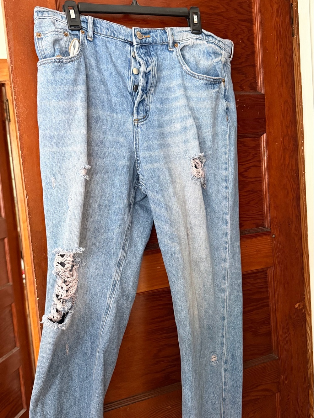 Urban Outfitters BDG Light Blue Distressed Boyfriend Jeans